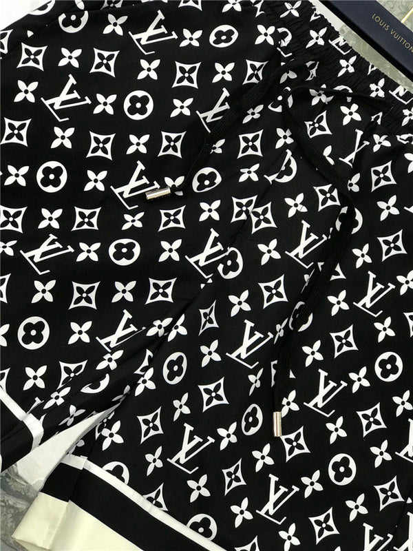 Louis Vuittion Luxury T-Shirt