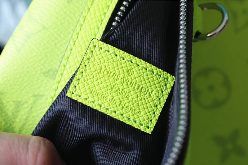 I W Fashion Lu-Vi bags - 9946