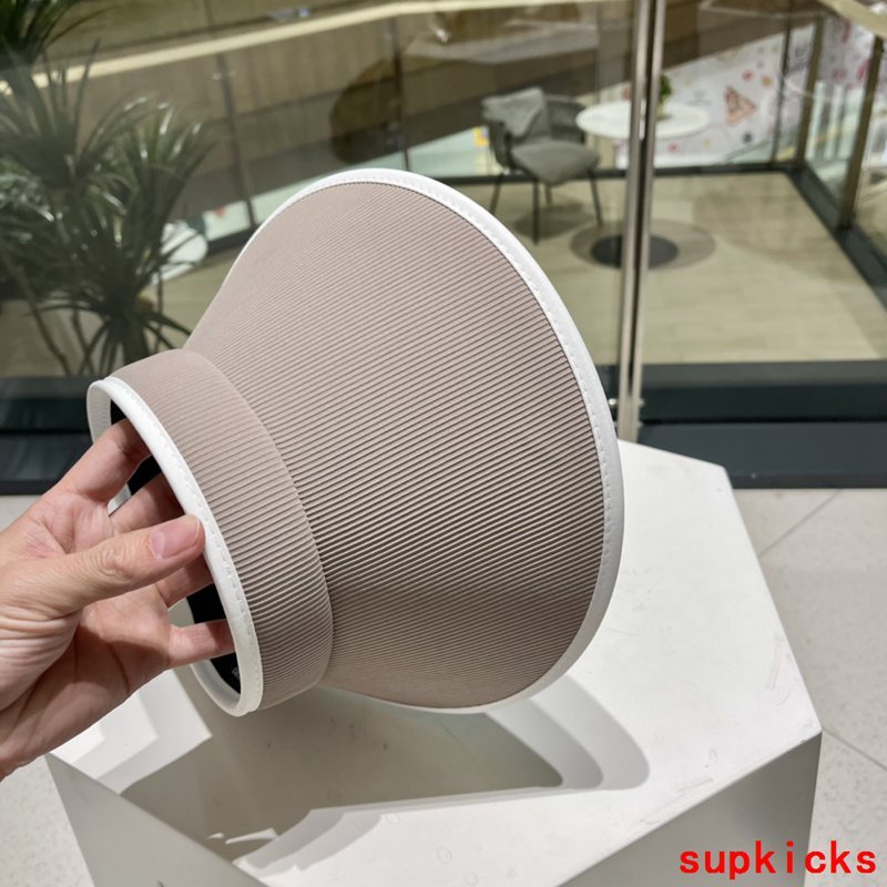 Louis Vuitton Luxury Cap