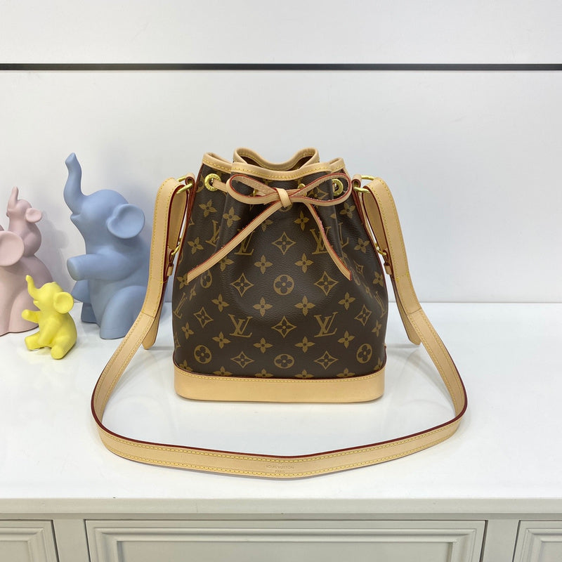 I W Fashion Lu-Vi Bags - 16896