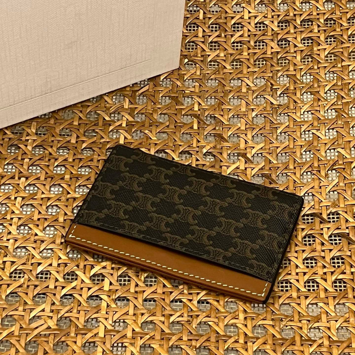 CEL CARD HOLDER