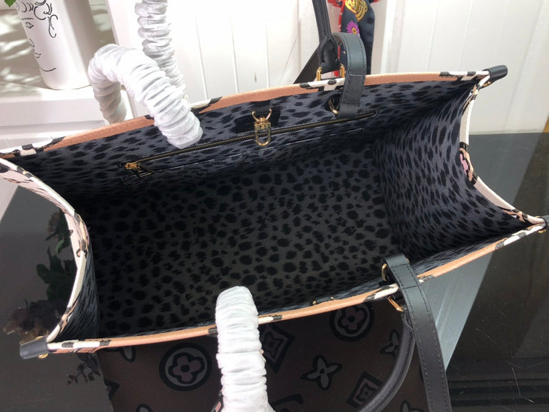 I W Fashion Lu-Vi bags - 17463