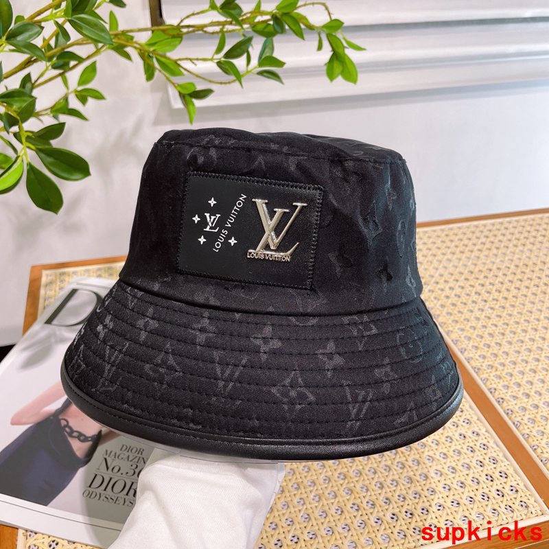 Louis Vuitton Luxury Cap