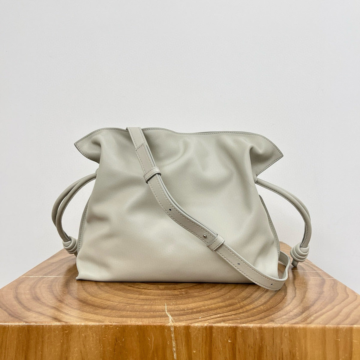 LOEW FLAMENCO MEDIUM POUCH
