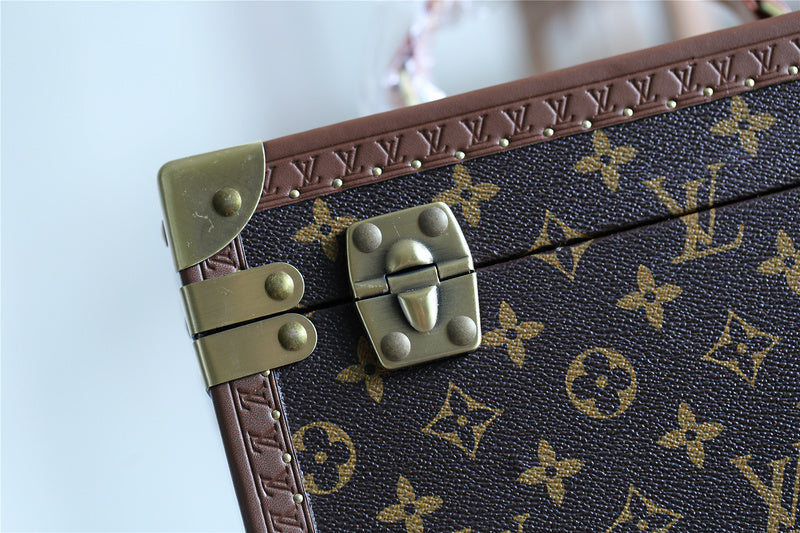I W Fashion Lu-Vi bags - 9515