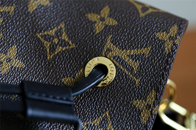 I W Fashion Lu-Vi bags - 8580
