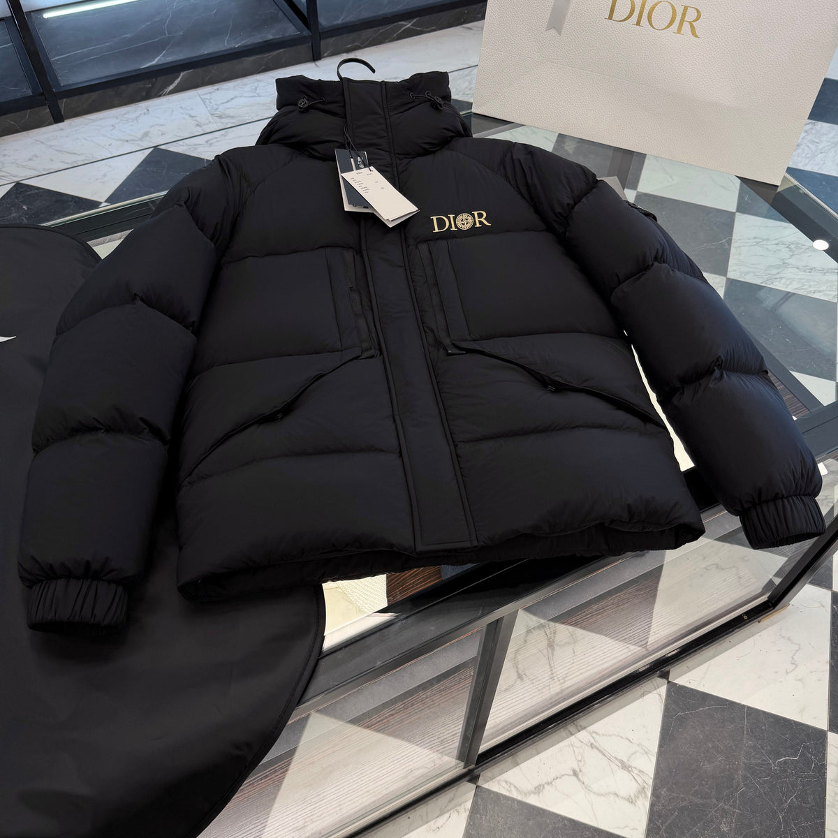 CD x STONE I JACKET