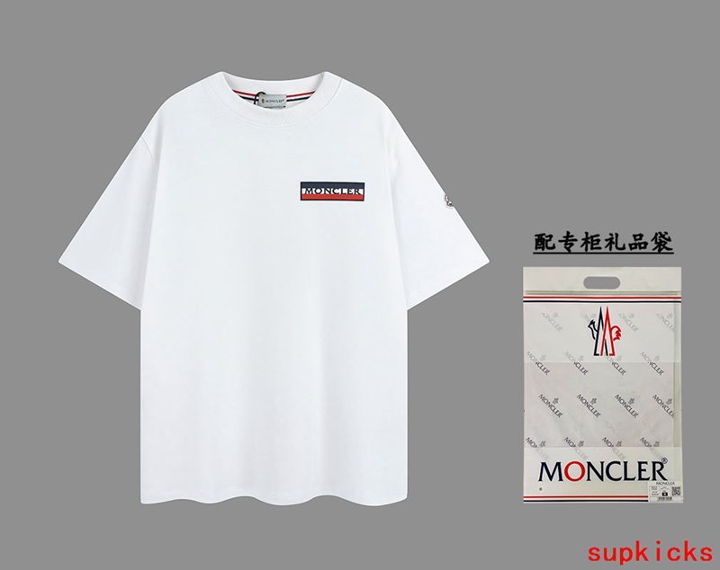 Moncler Luxury Cloth