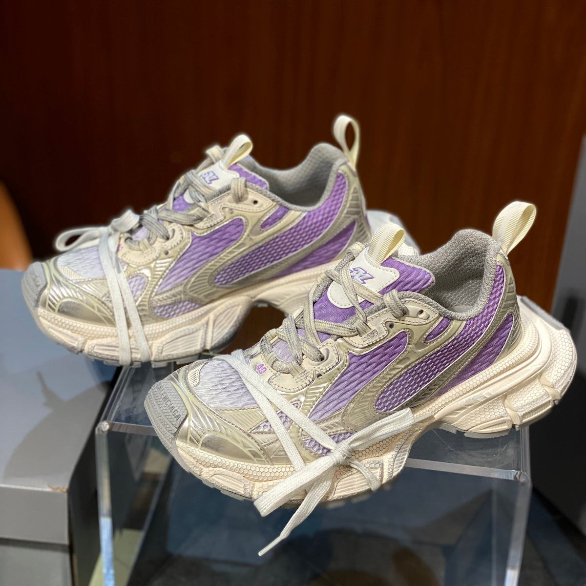 BAL 3XL TRAINERS