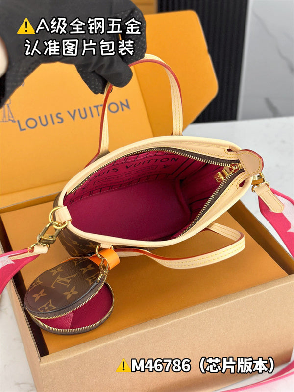 PHA - LOV Bags - 351