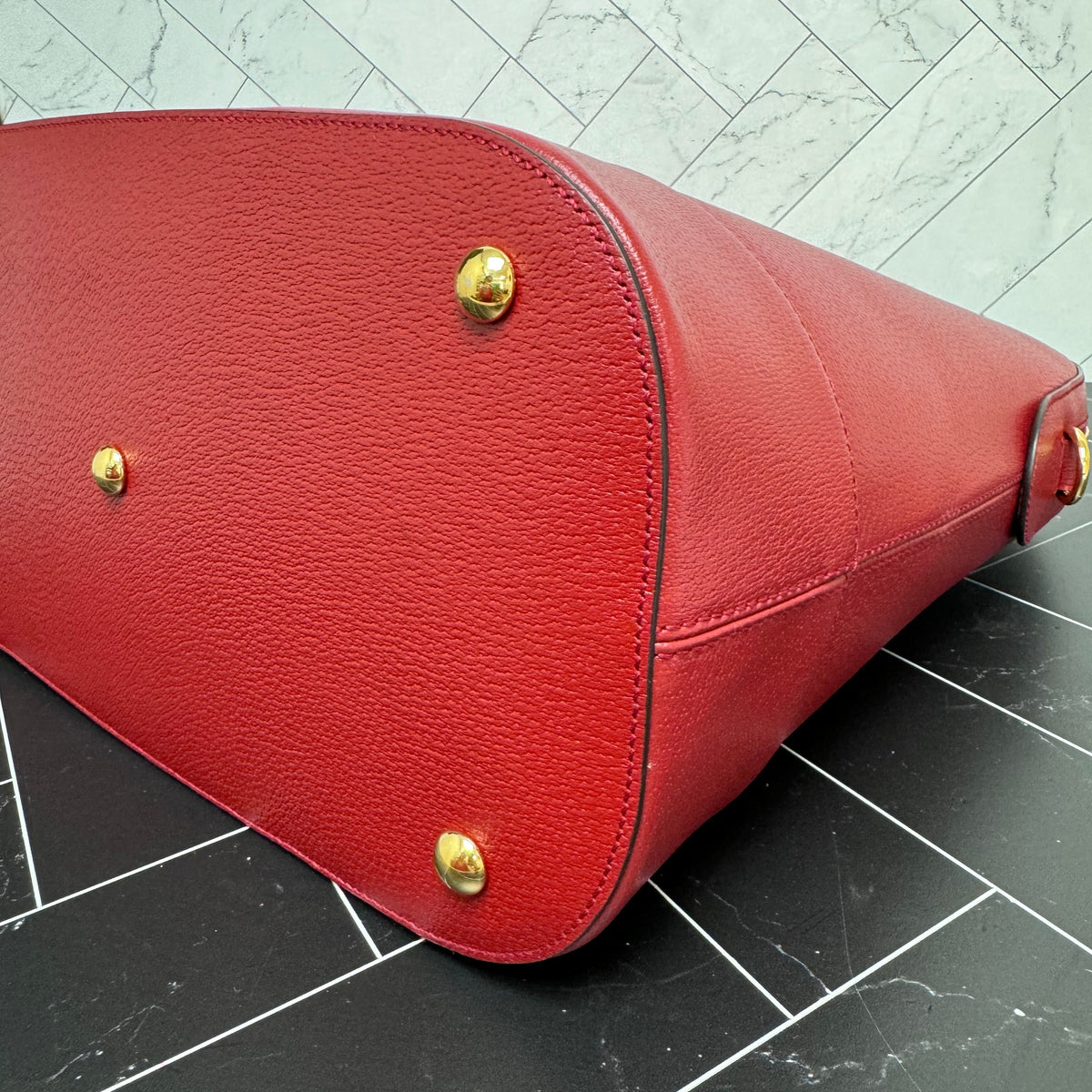 LIKE NEW- Gucci Red Savoy Web Bowling Tote