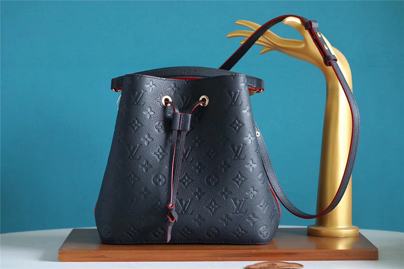 I W Fashion Lu-Vi bags - 8562