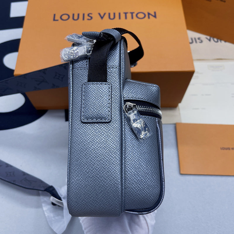 I W Fashion Lu-Vi bags - 10196