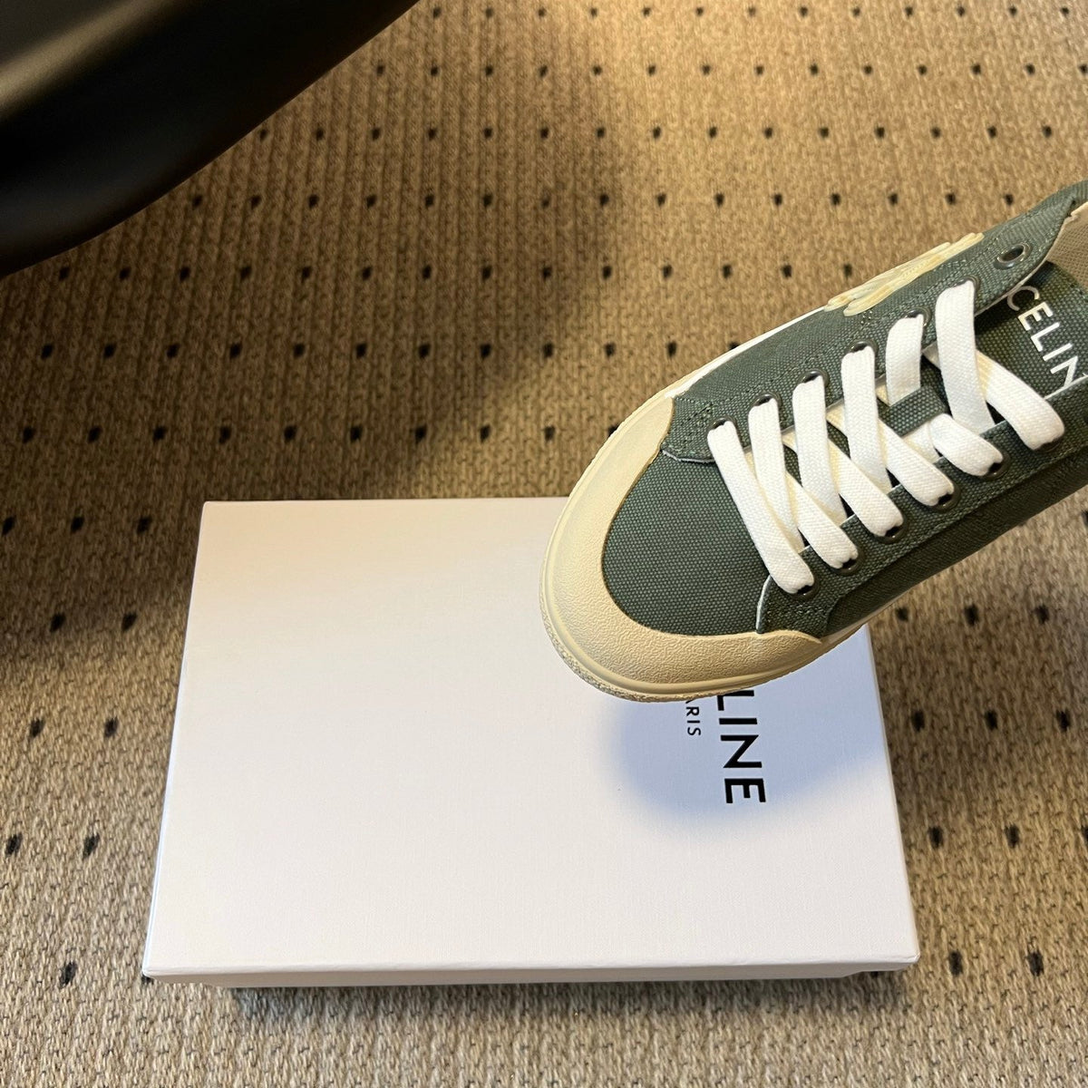 CEL SNEAKERS