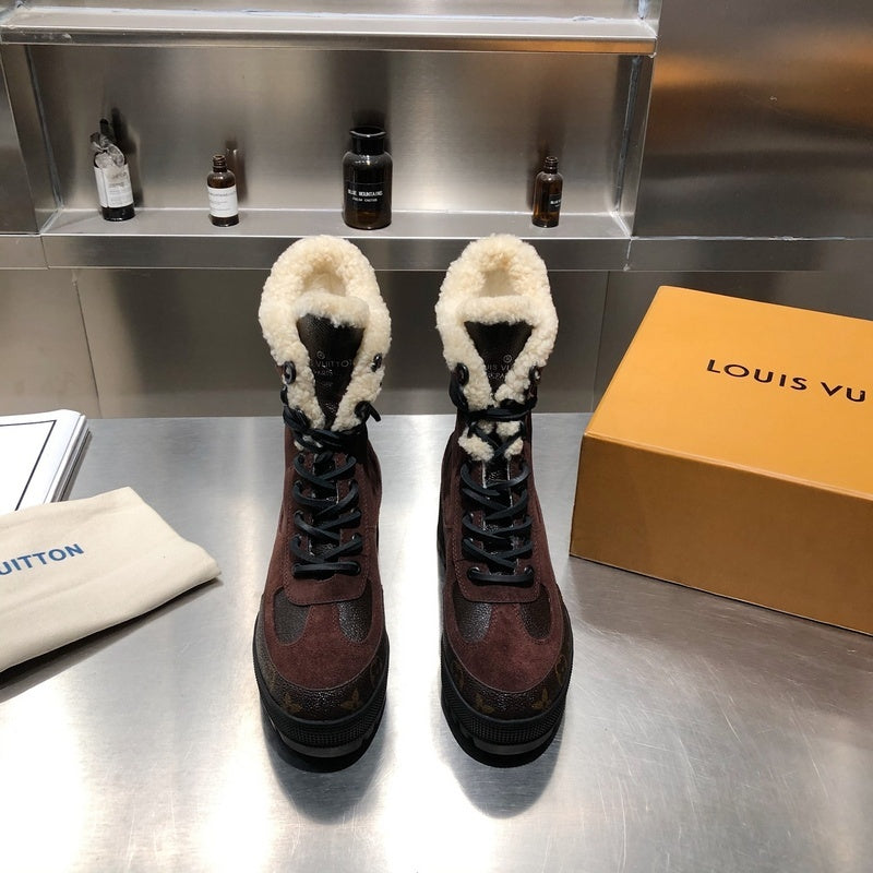 Louis Vuittion Luxury Shoes