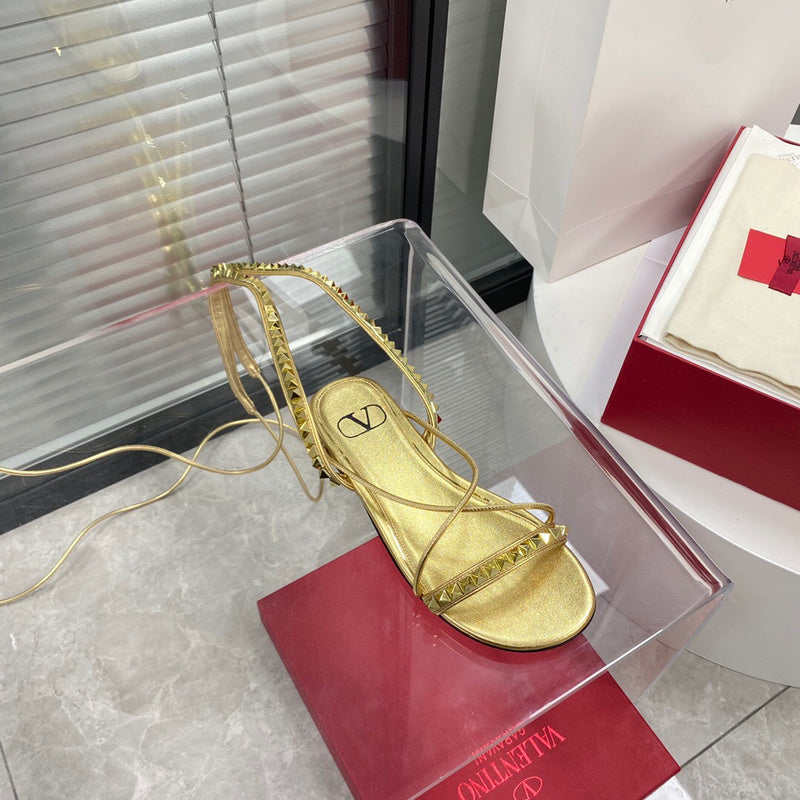 Valentino GARAVANI Luxury Shoes