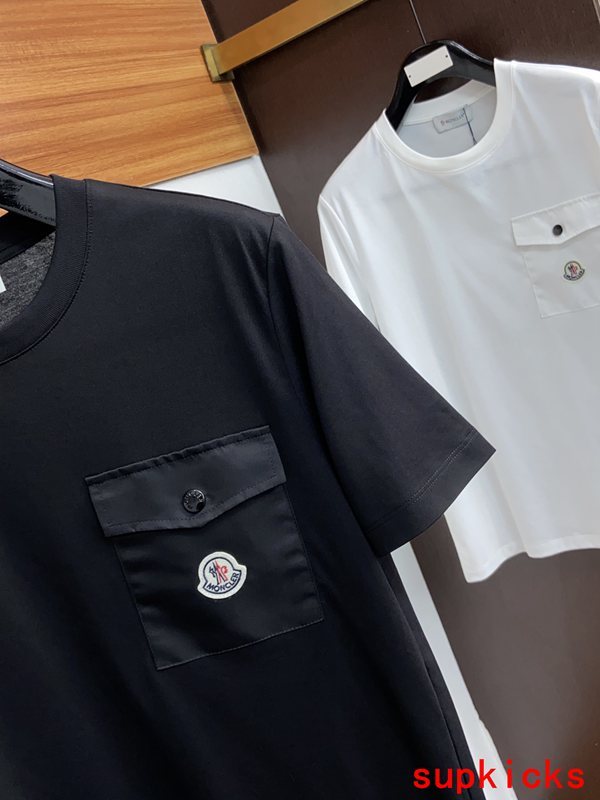 Moncler Luxury Cloth