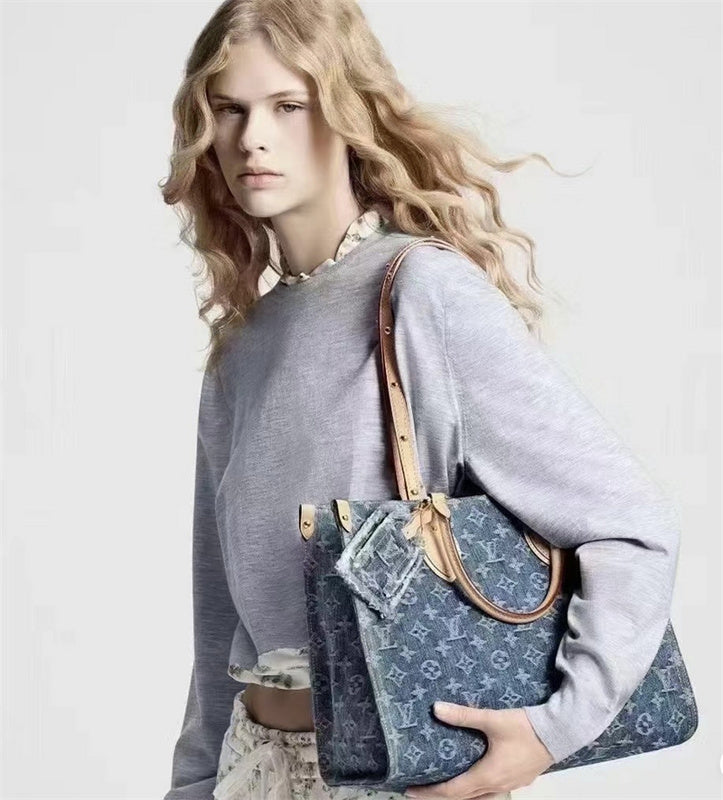 PHA - LOV Bags - 238