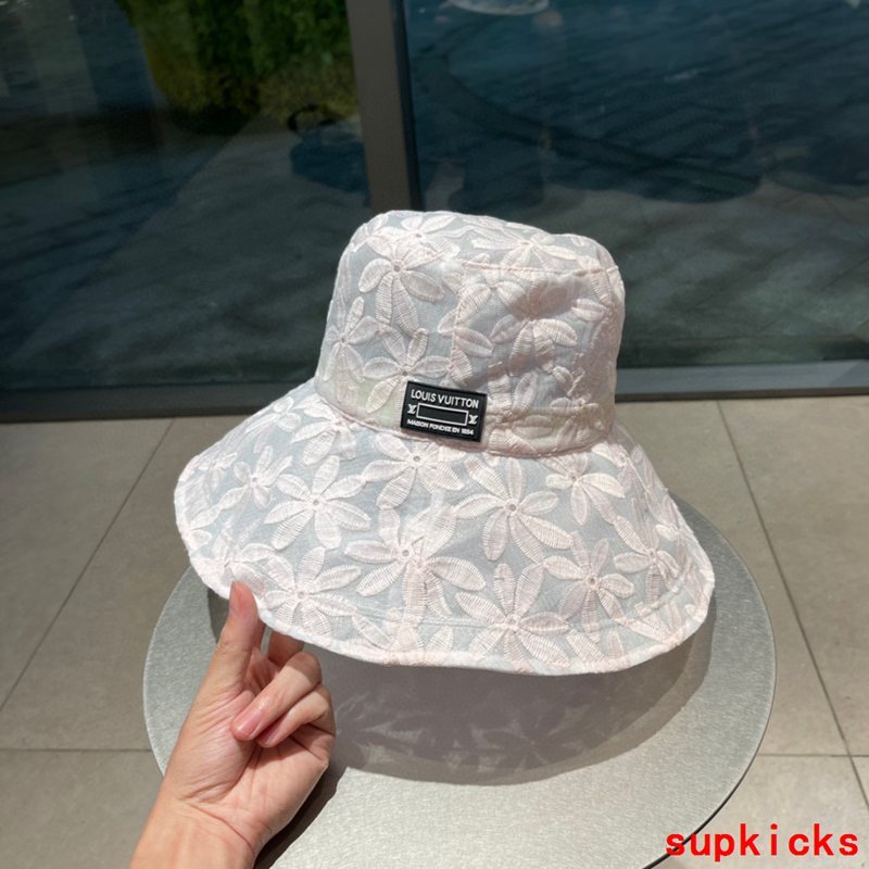 Louis Vuitton Luxury Cap