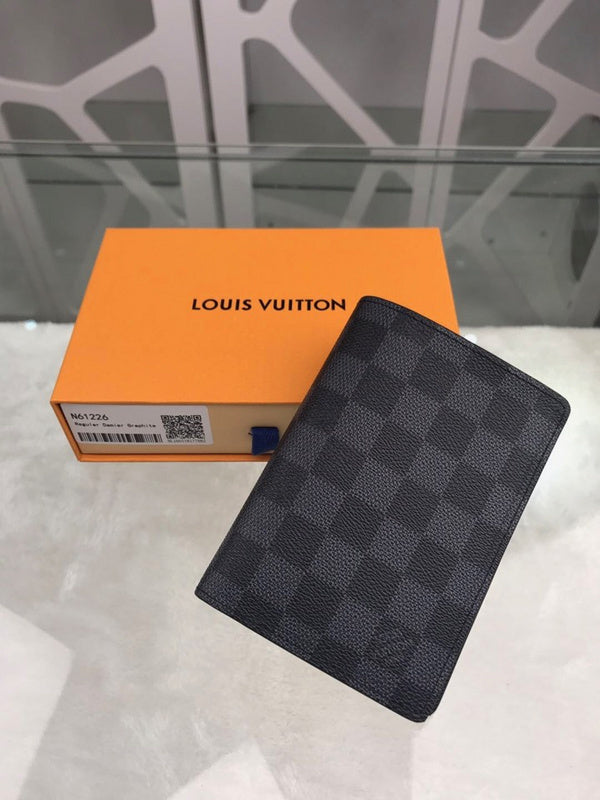 I W Fashion Lu-Vi bags - 17450