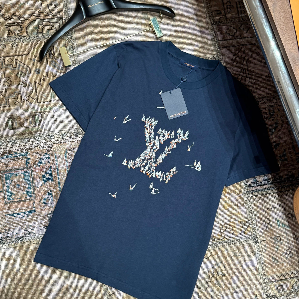 LOU T-SHIRT