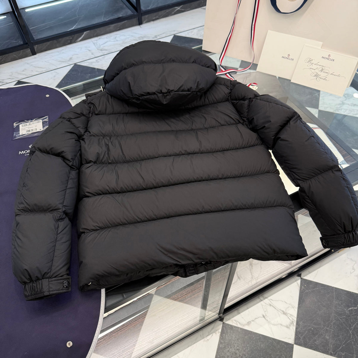 MONC VEZERE JACKET