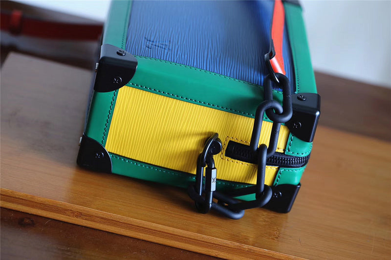 I W Fashion Lu-Vi bags - 10180