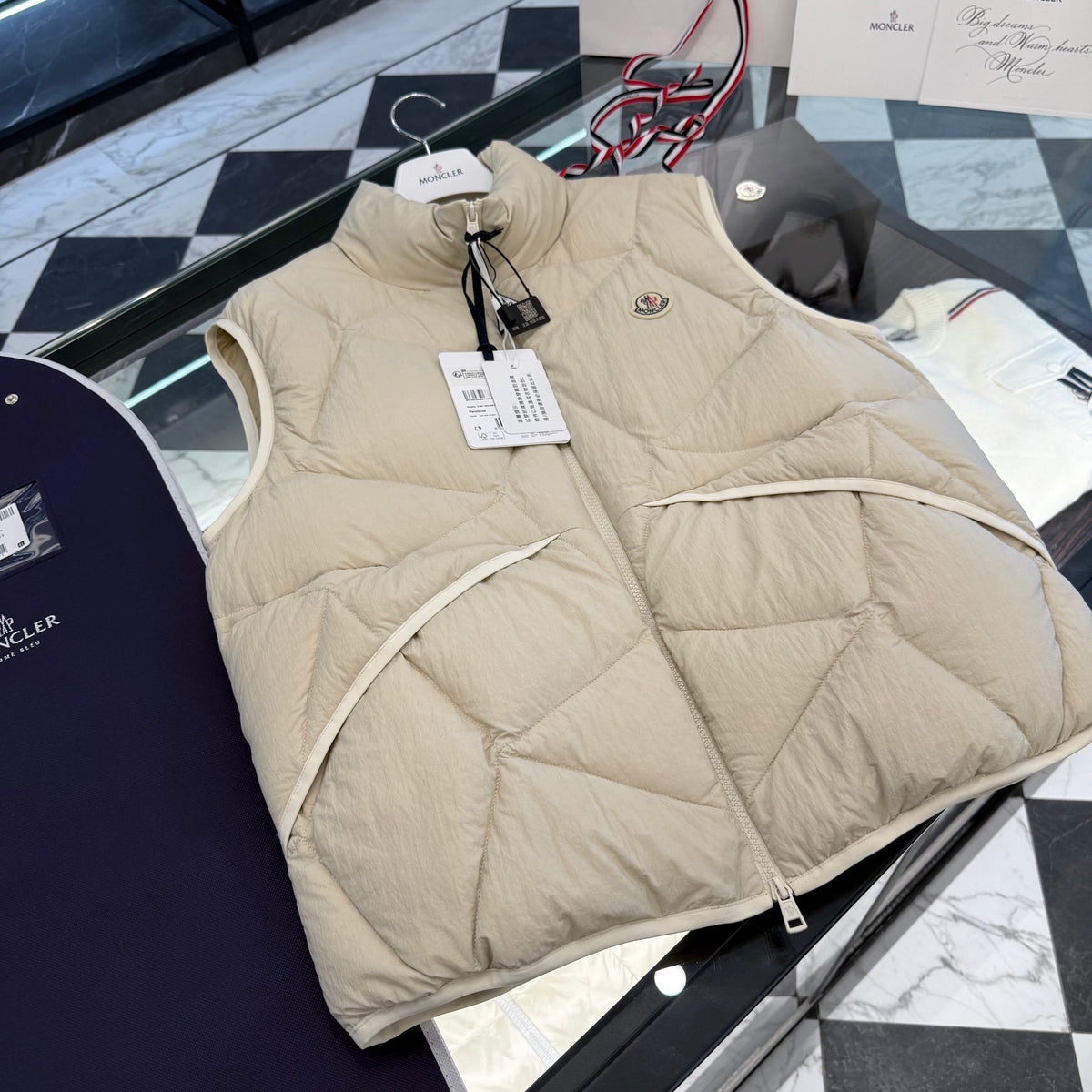 MONC VENDAVEL VEST