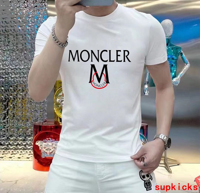 Moncler Luxury Cloth