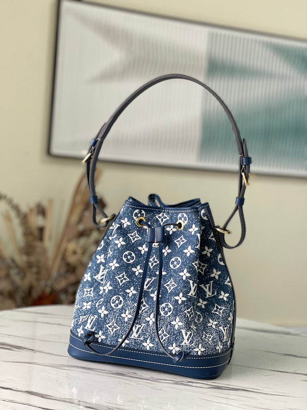 I W Fashion Lu-Vi bags - 17093