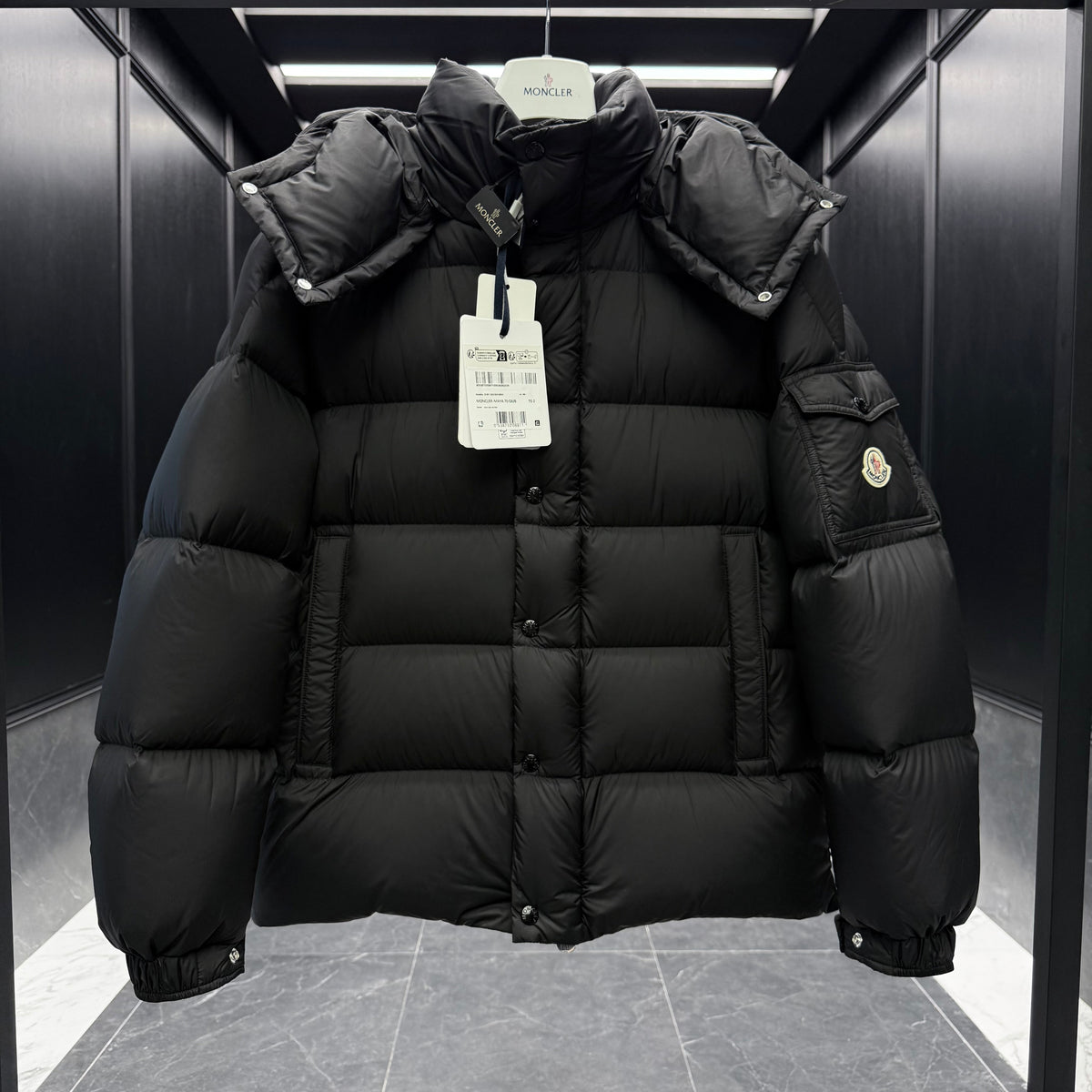 MONC VEZERE JACKET