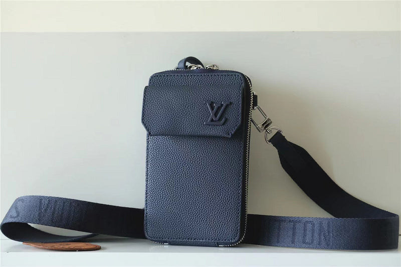 I W Fashion Lu-Vi bags - 9978