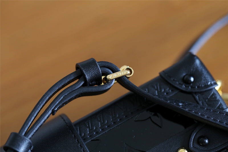 I W Fashion Lu-Vi bags - 8227