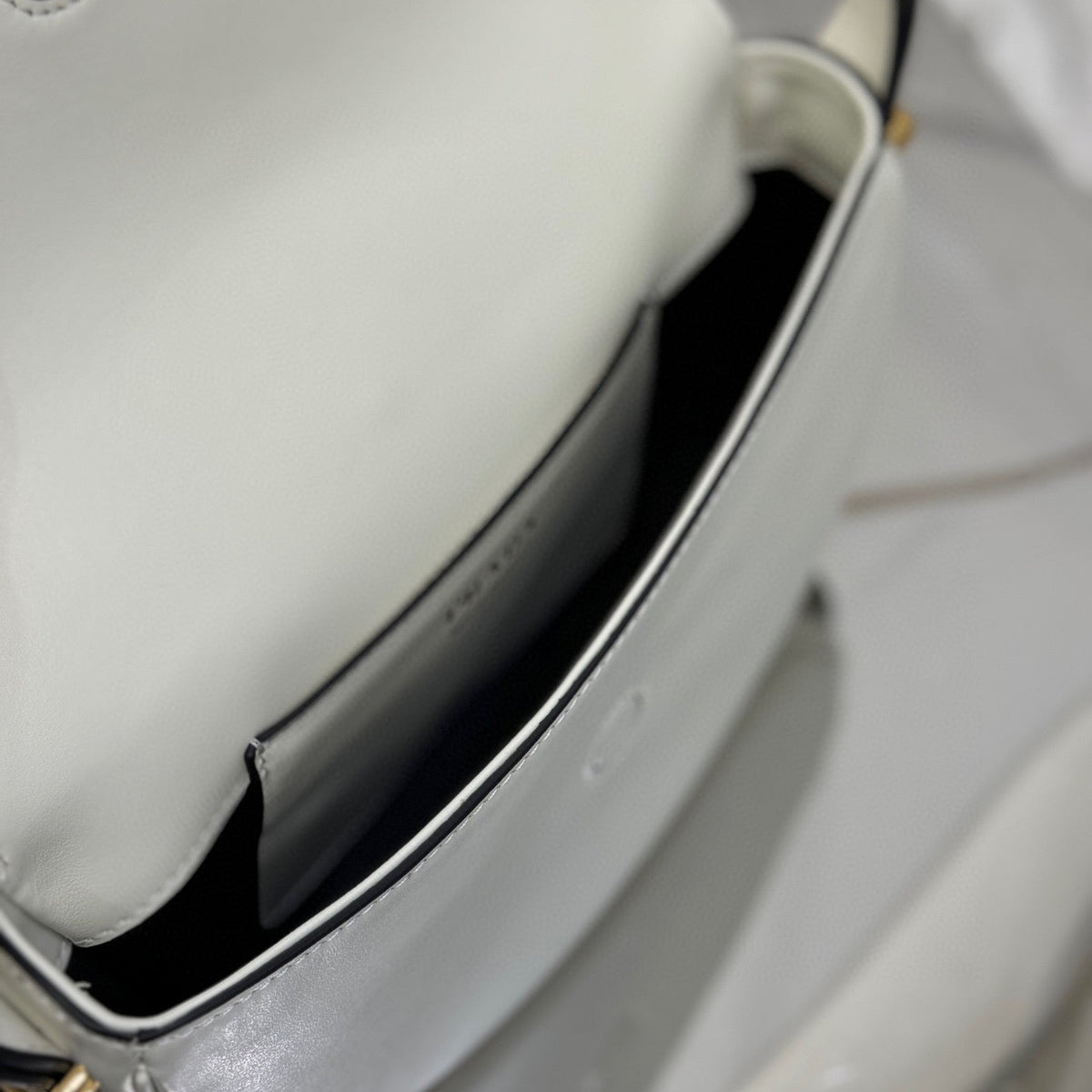 PD ARQUE SHOULDER BAG