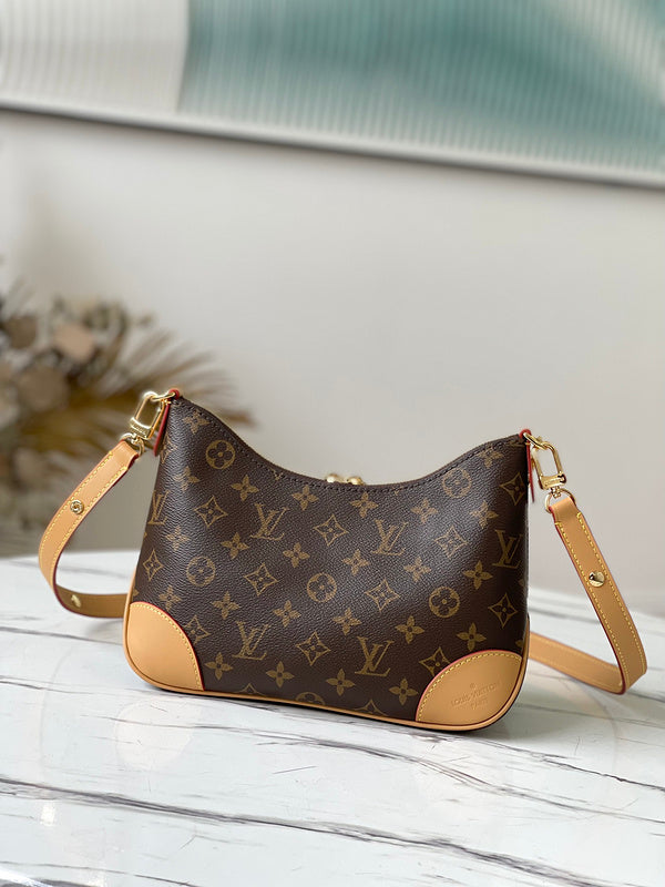 I W Fashion Lu-Vi bags - 17504