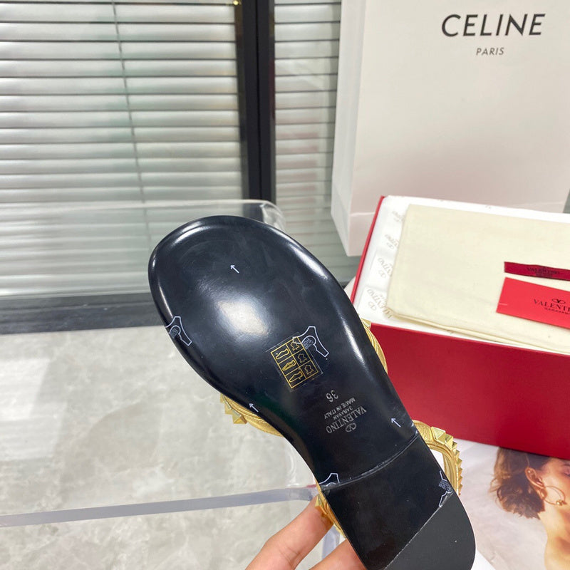 Valentino GARAVANI Luxury Shoes