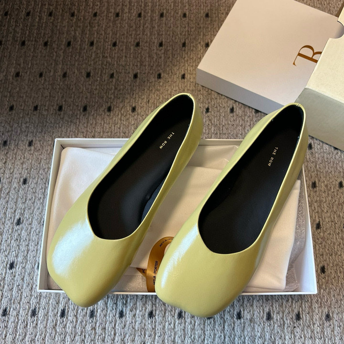 THE ROW BALLET FLATS