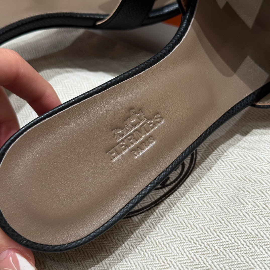 HERM OASIS SANDALS