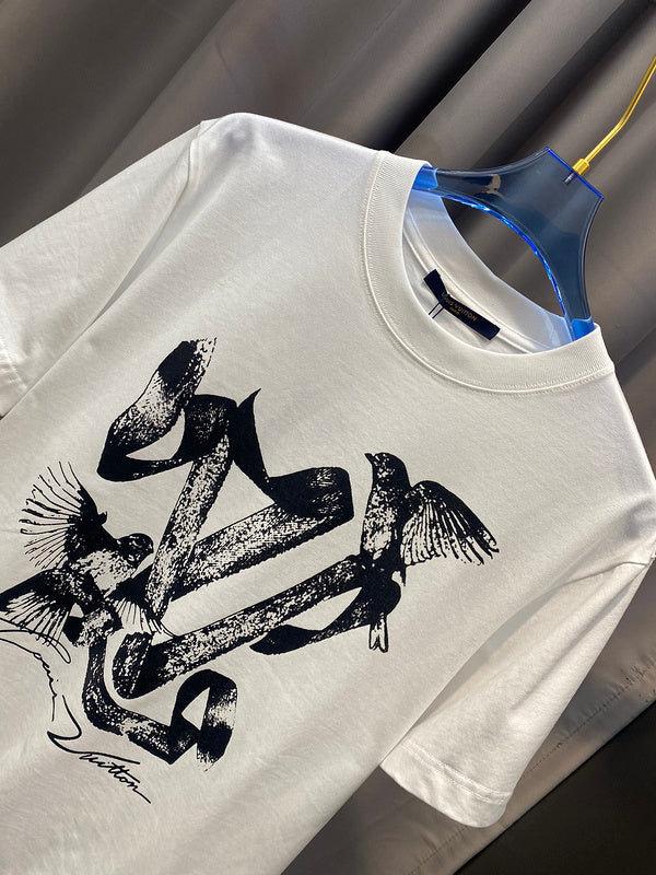 Louis Vuittion Luxury T-Shirt