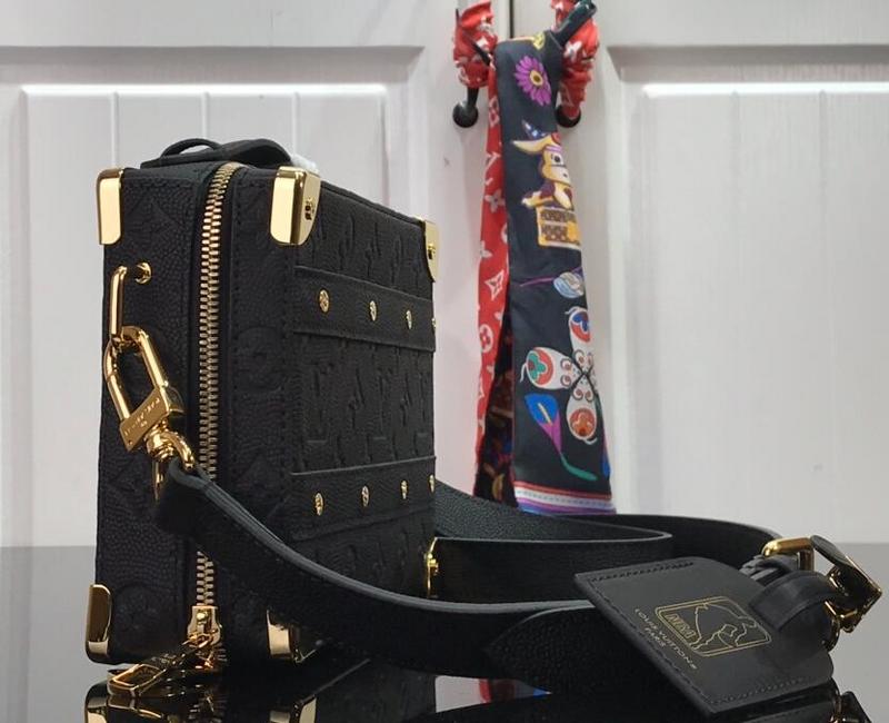 Ava’s Mode - LOV Bags - 2359