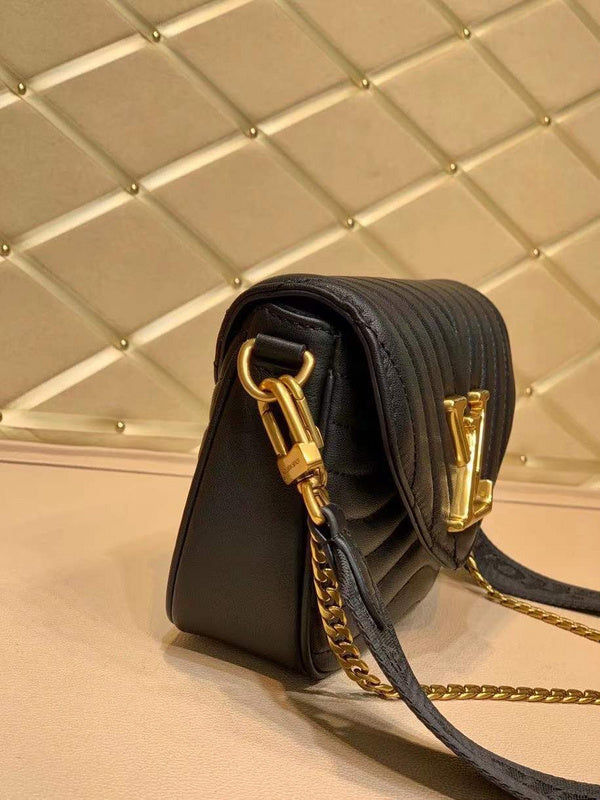 I W Fashion Lu-Vi bags - 17683