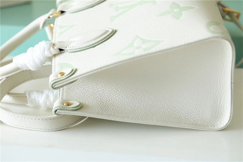 PHA - LOV Bags - 004