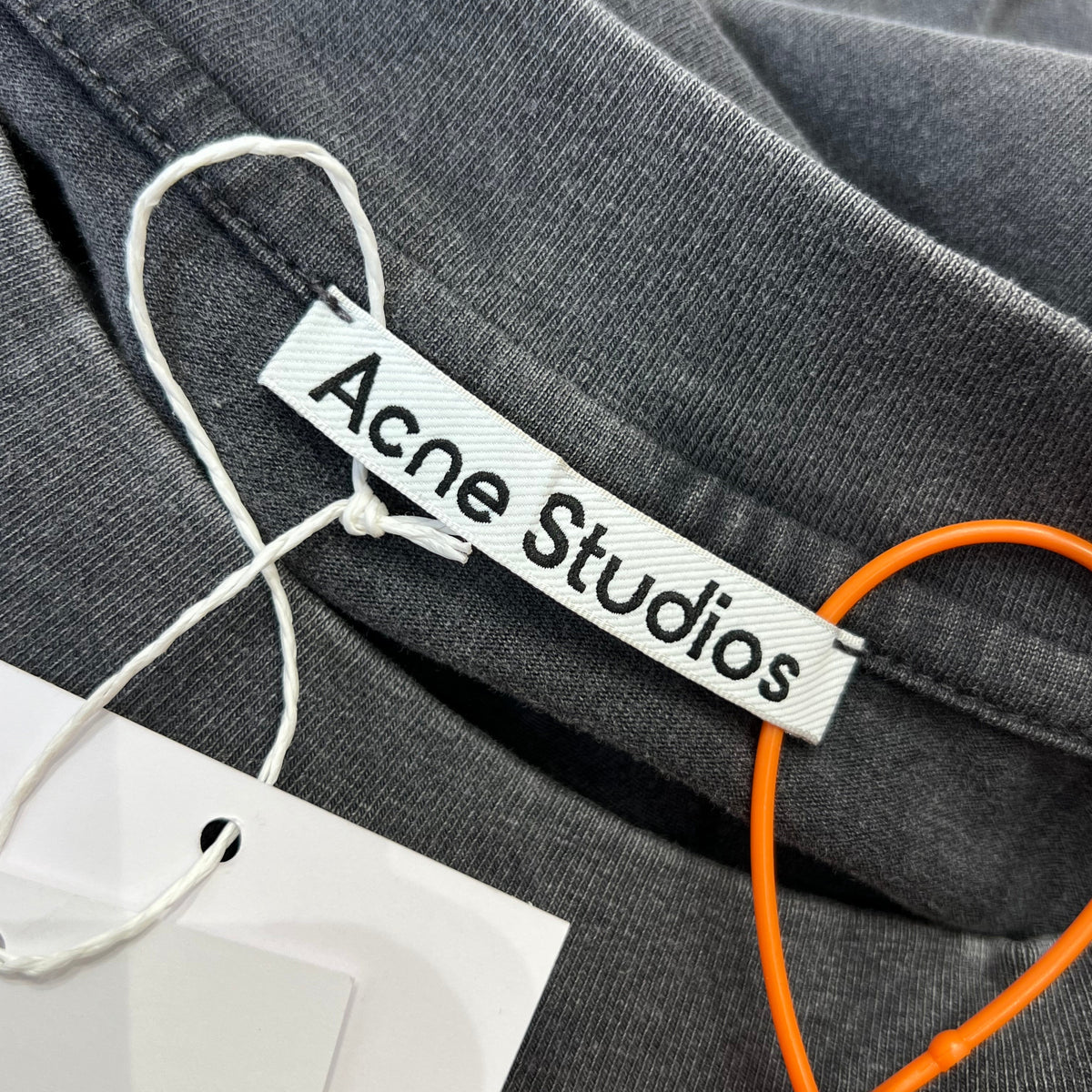ACNE T-SHIRT