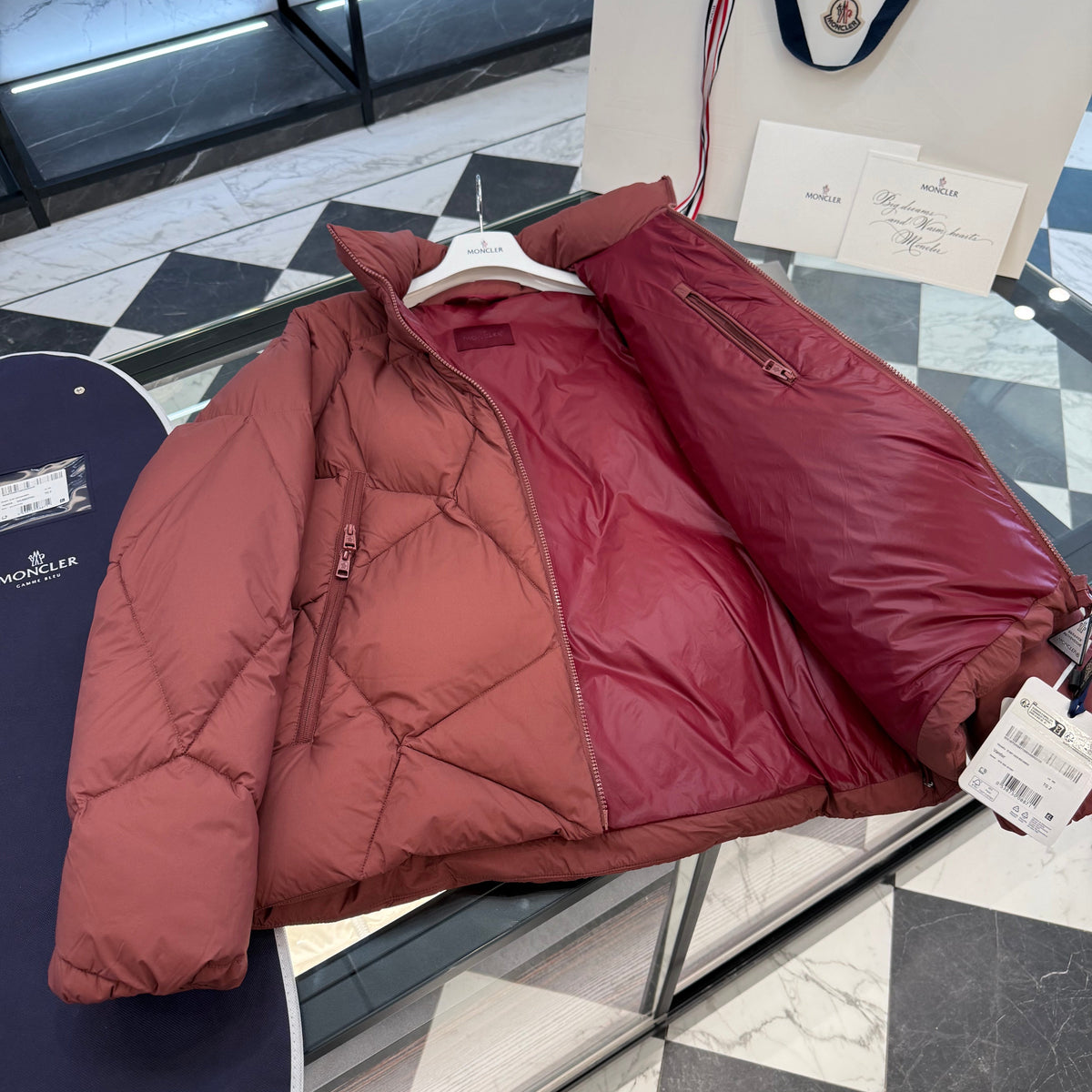 MONC VARDAR JACKET