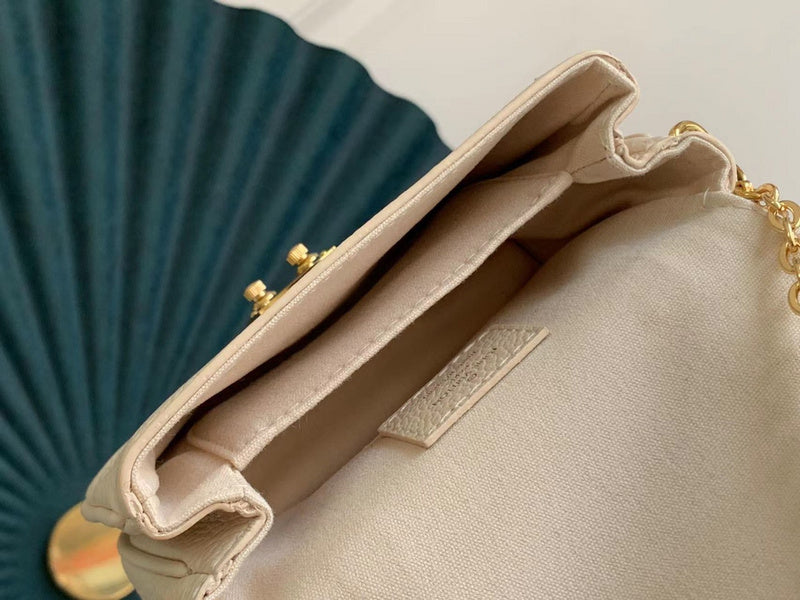 I W Fashion Lu-Vi Bags - 16769