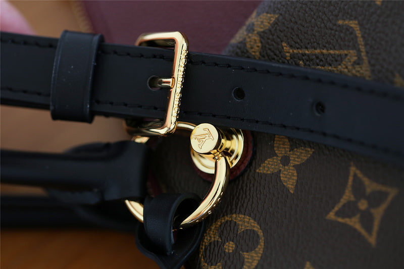 I W Fashion Lu-Vi bags - 8015