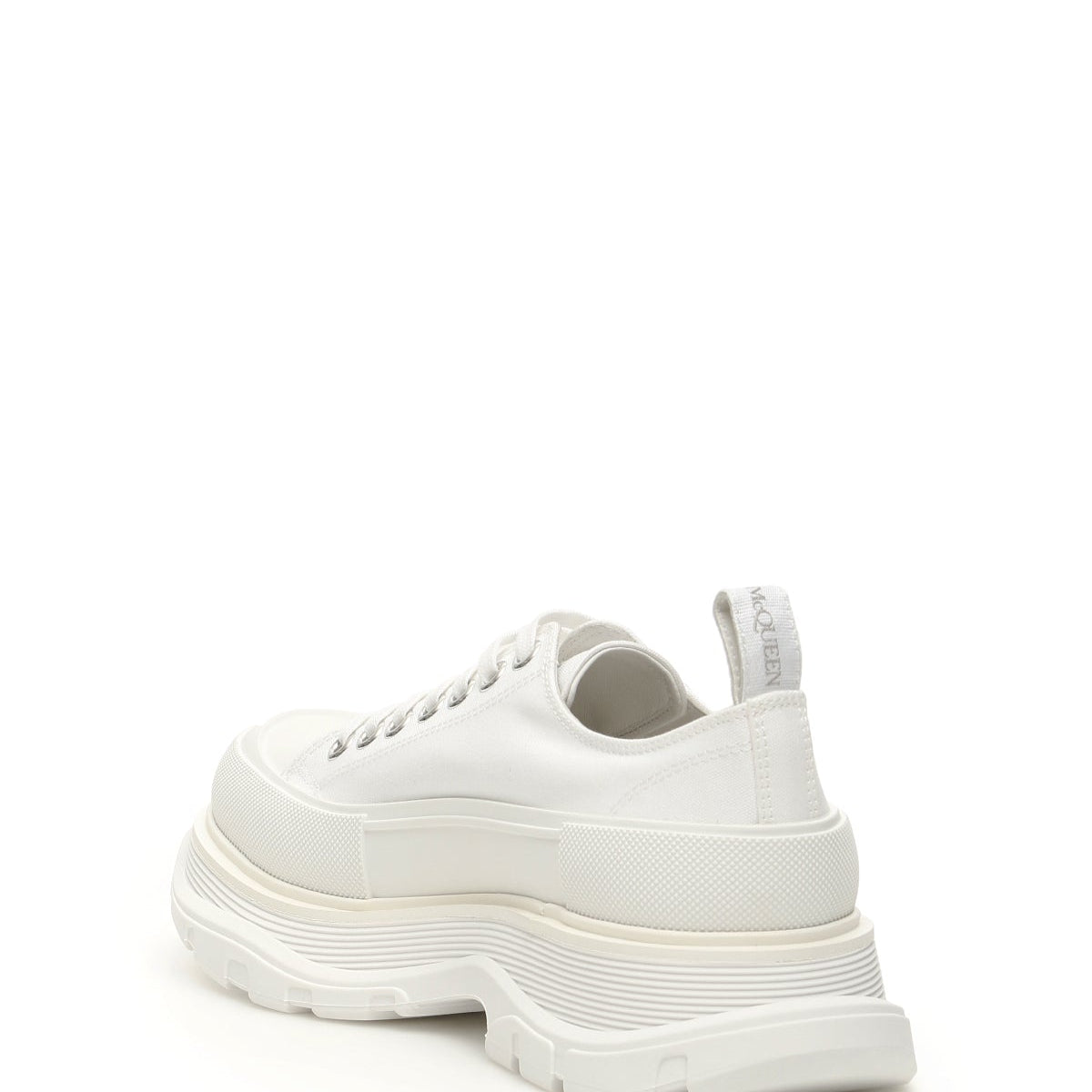 TREAD SLEEK SNEAKERS