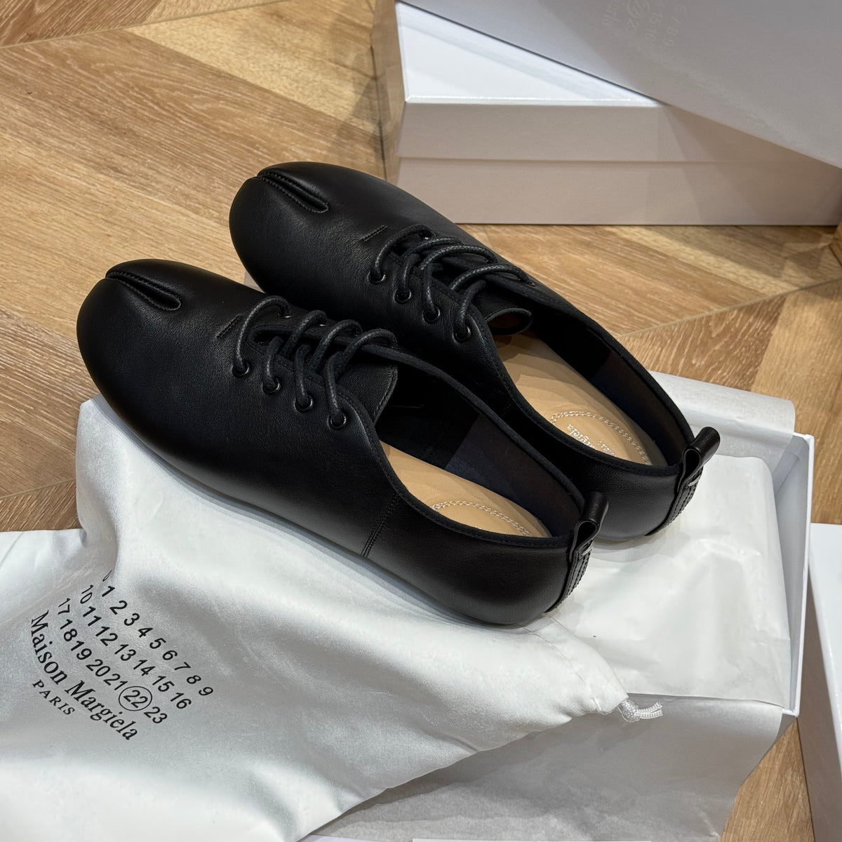 MAISON M TABI LOAFERS
