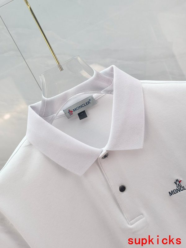 Moncler Luxury Cloth