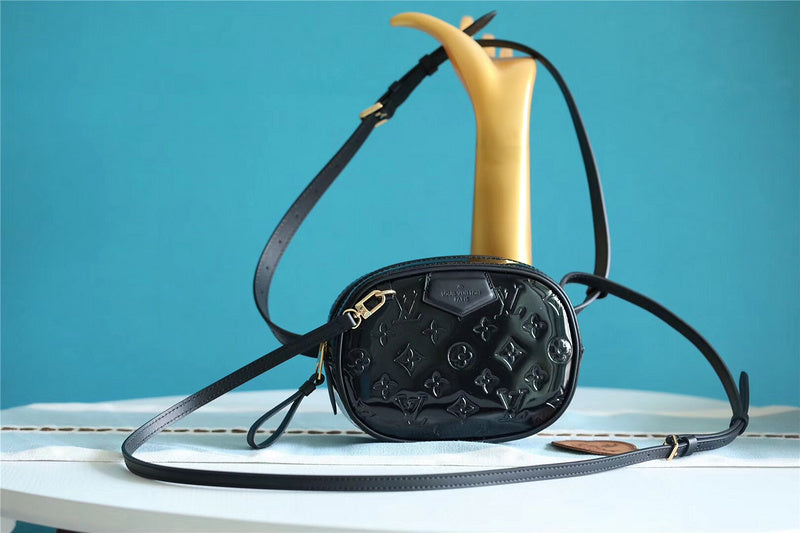 I W Fashion Lu-Vi bags - 8398